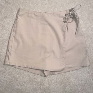 Superdown Asymmetrical Skort